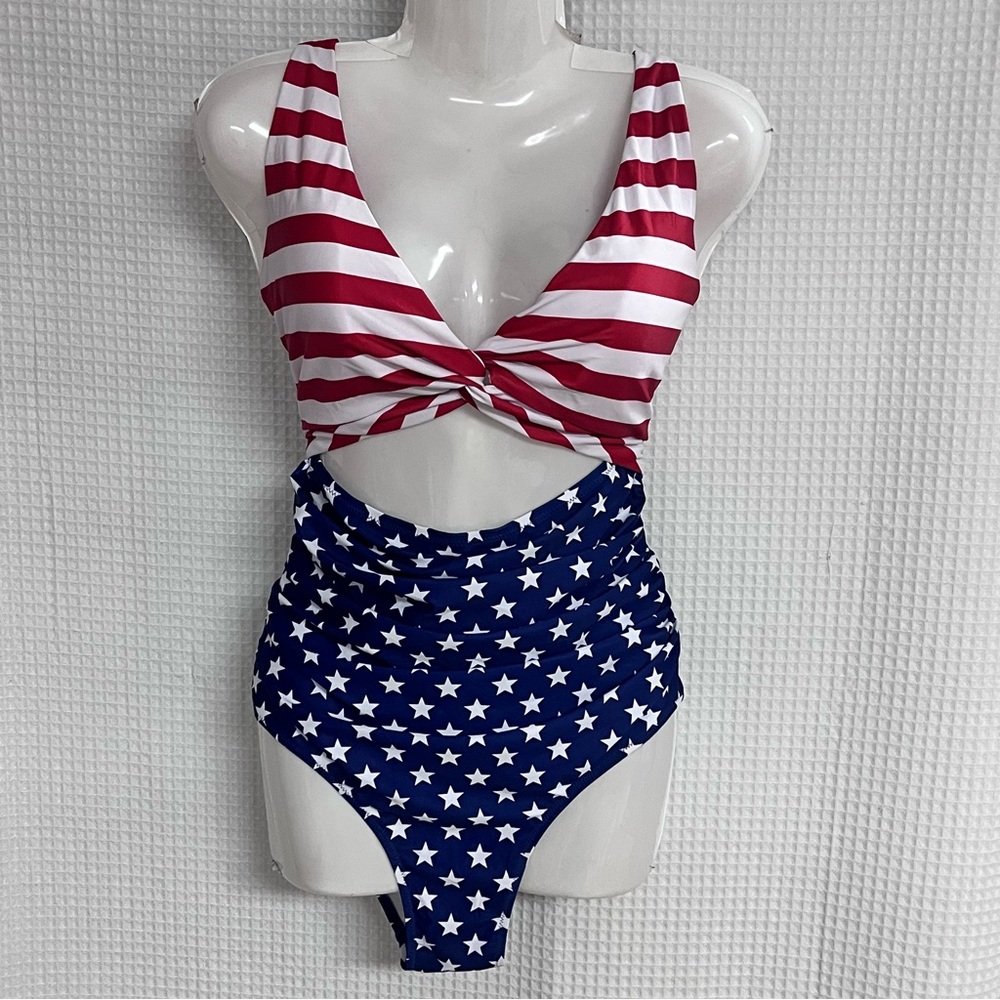 Charmo ladies Patriotic one piece swimsuit size XL